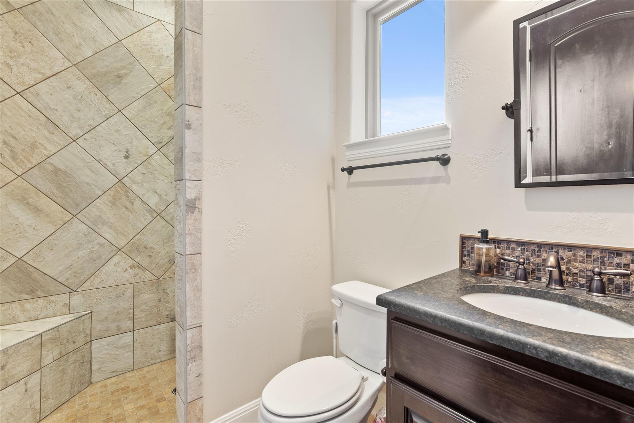 Image 27 of 40 For 2700 County Road 282 Rd