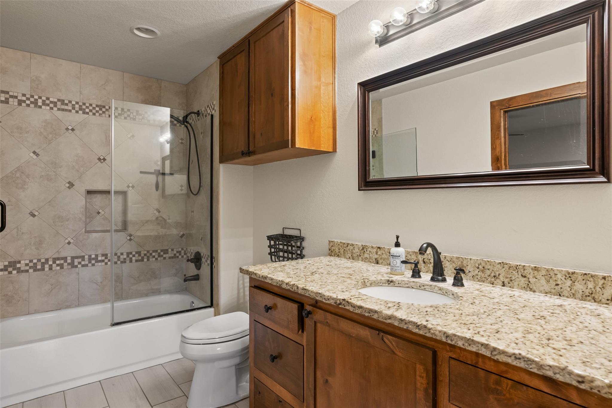 Image 38 of 40 For 2700 County Road 282 Rd