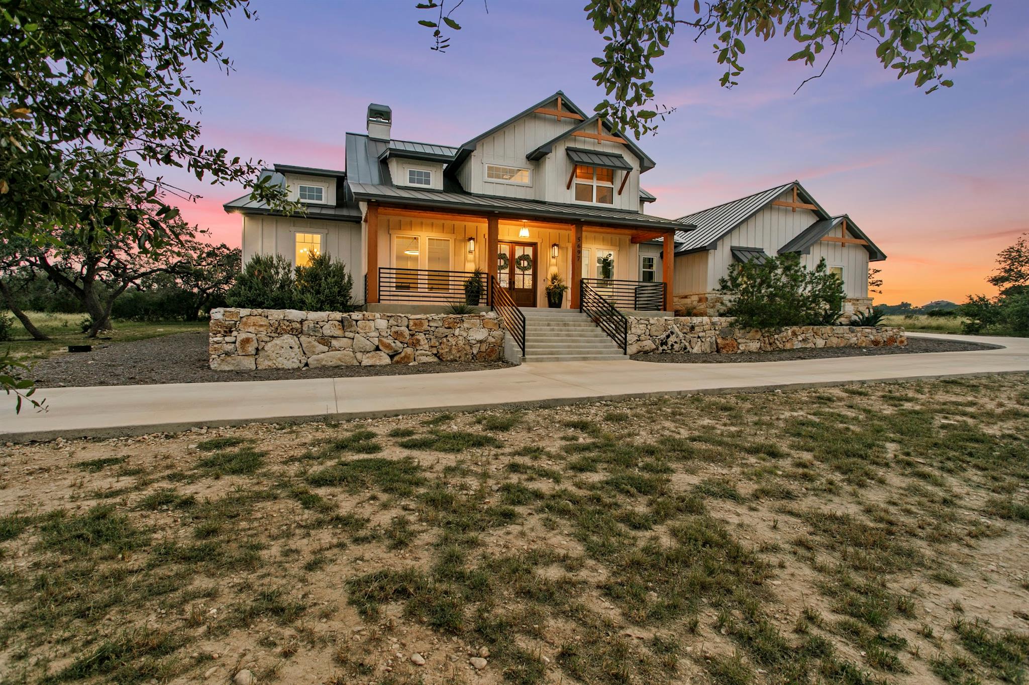Image 33 of 40 For 5697 Copper Vista