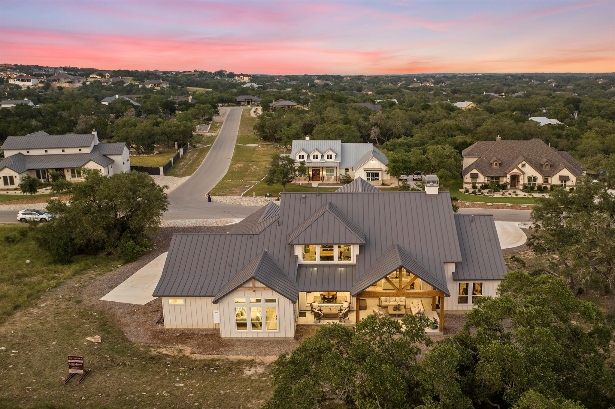 Image 37 of 40 For 5697 Copper Vista