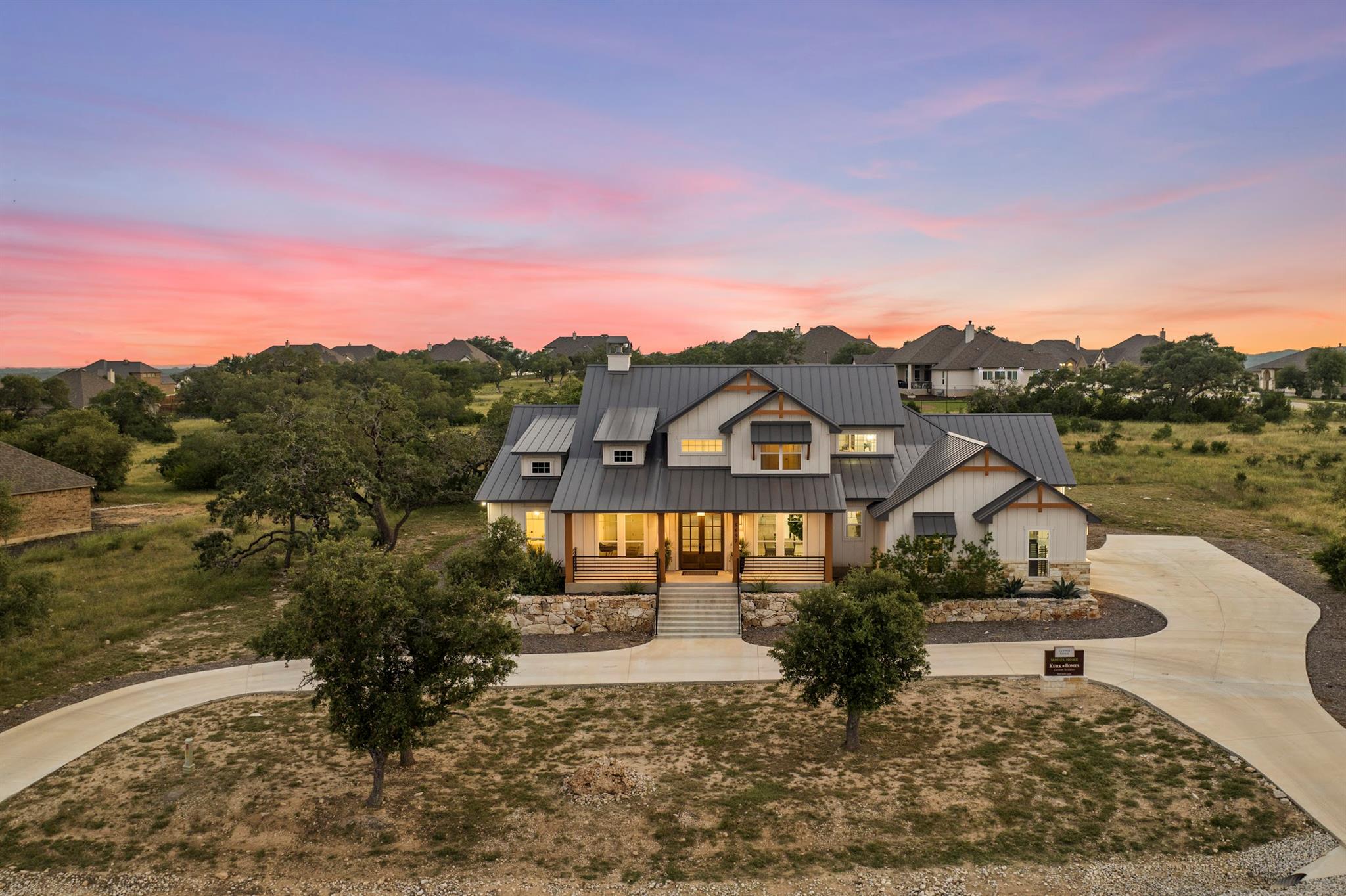 Image 38 of 40 For 5697 Copper Vista