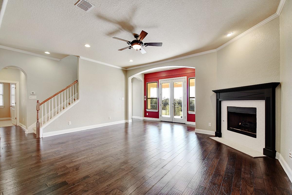 Image 11 of 40 For 930 Dulce Vis