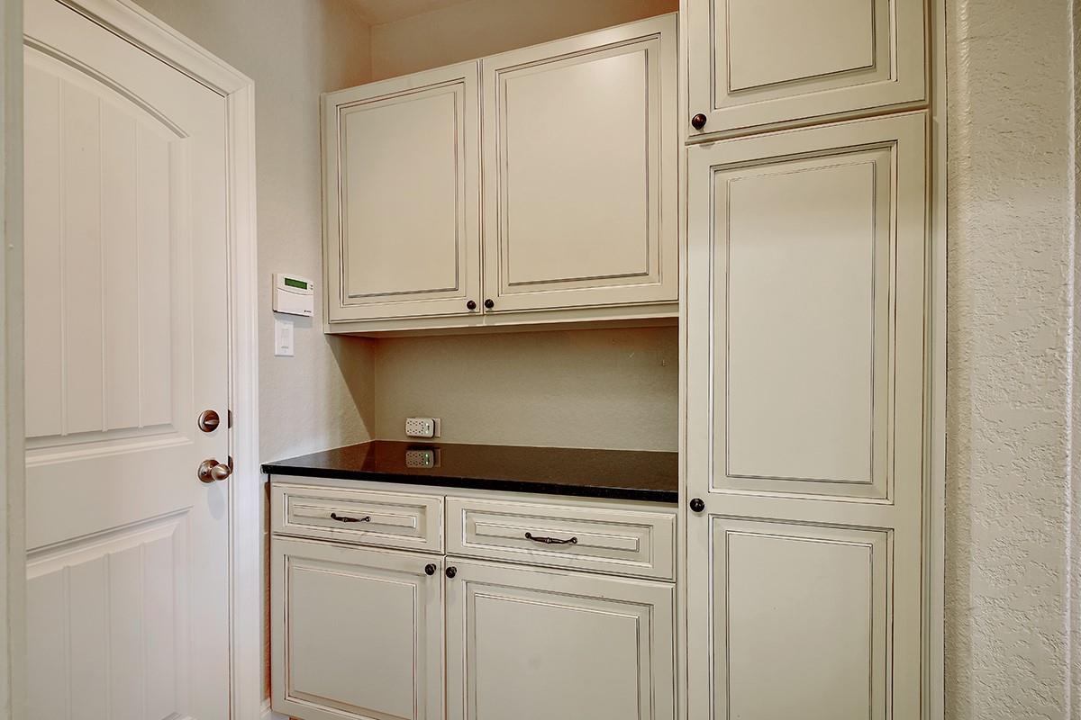 Image 16 of 40 For 930 Dulce Vis