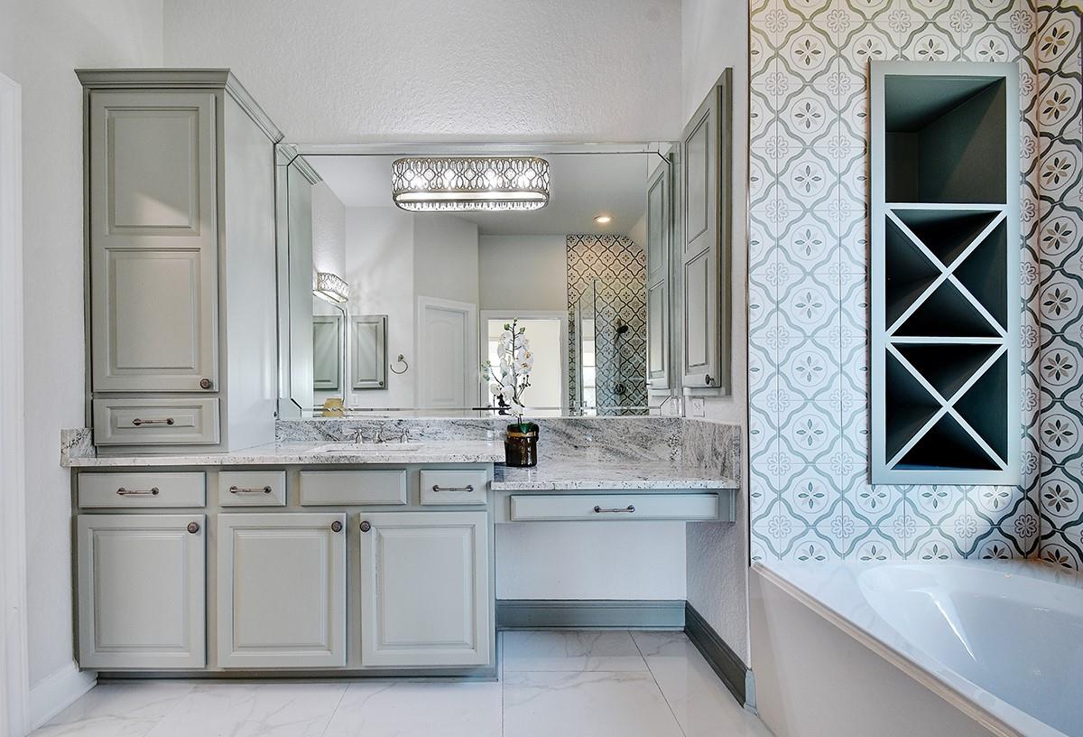 Image 29 of 40 For 930 Dulce Vis