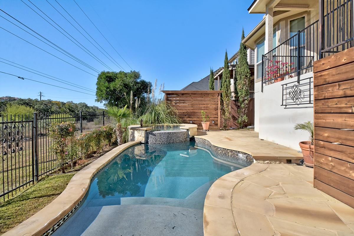 Image 36 of 40 For 930 Dulce Vis