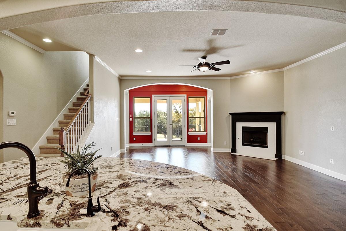 Image 9 of 40 For 930 Dulce Vis