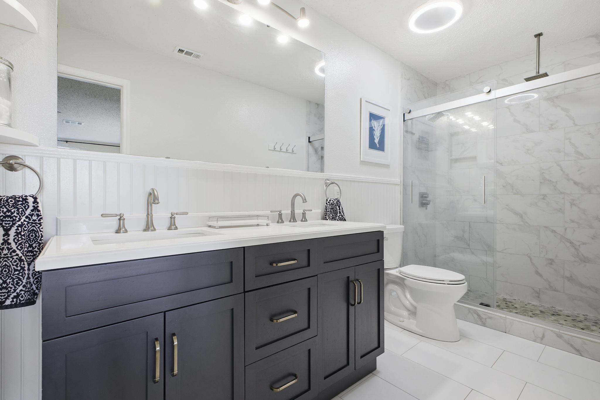 Image 10 of 36 For 4020 Grassland Ln