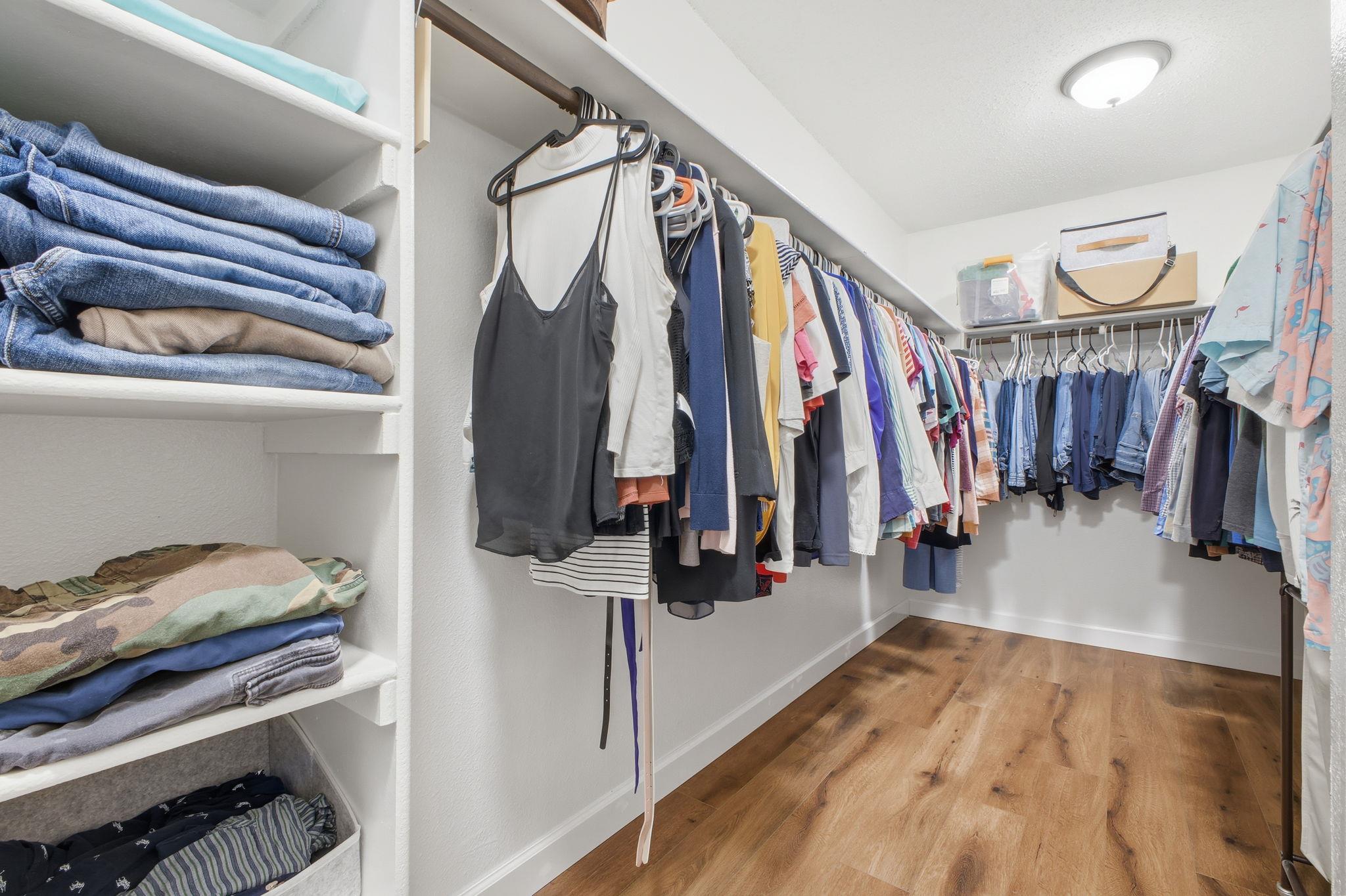 Image 11 of 36 For 4020 Grassland Ln