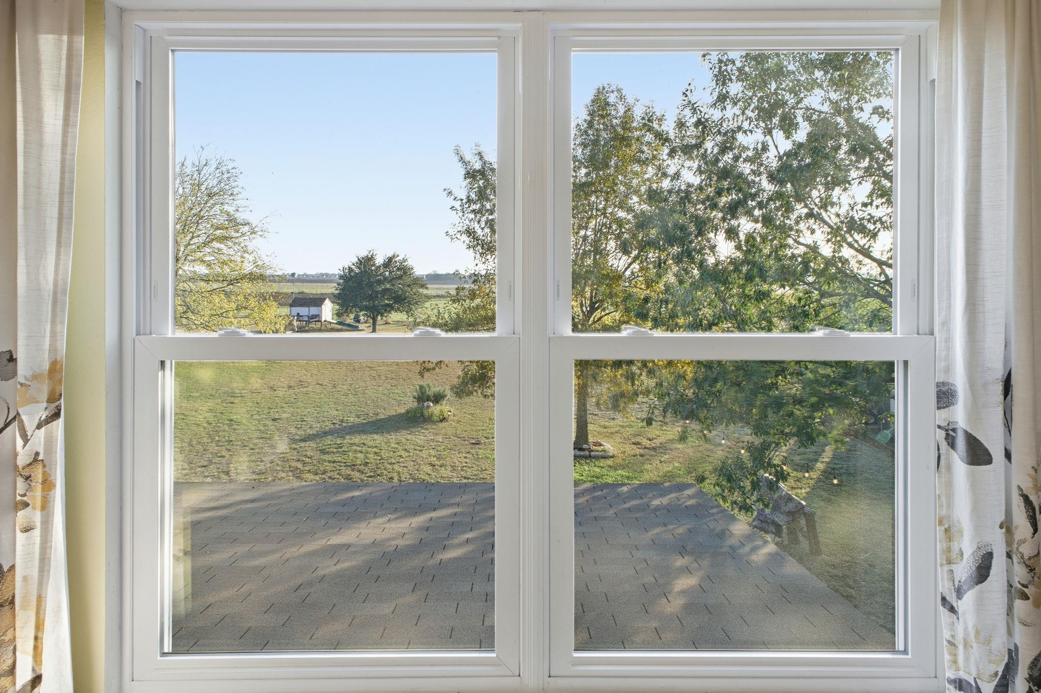 Image 13 of 36 For 4020 Grassland Ln