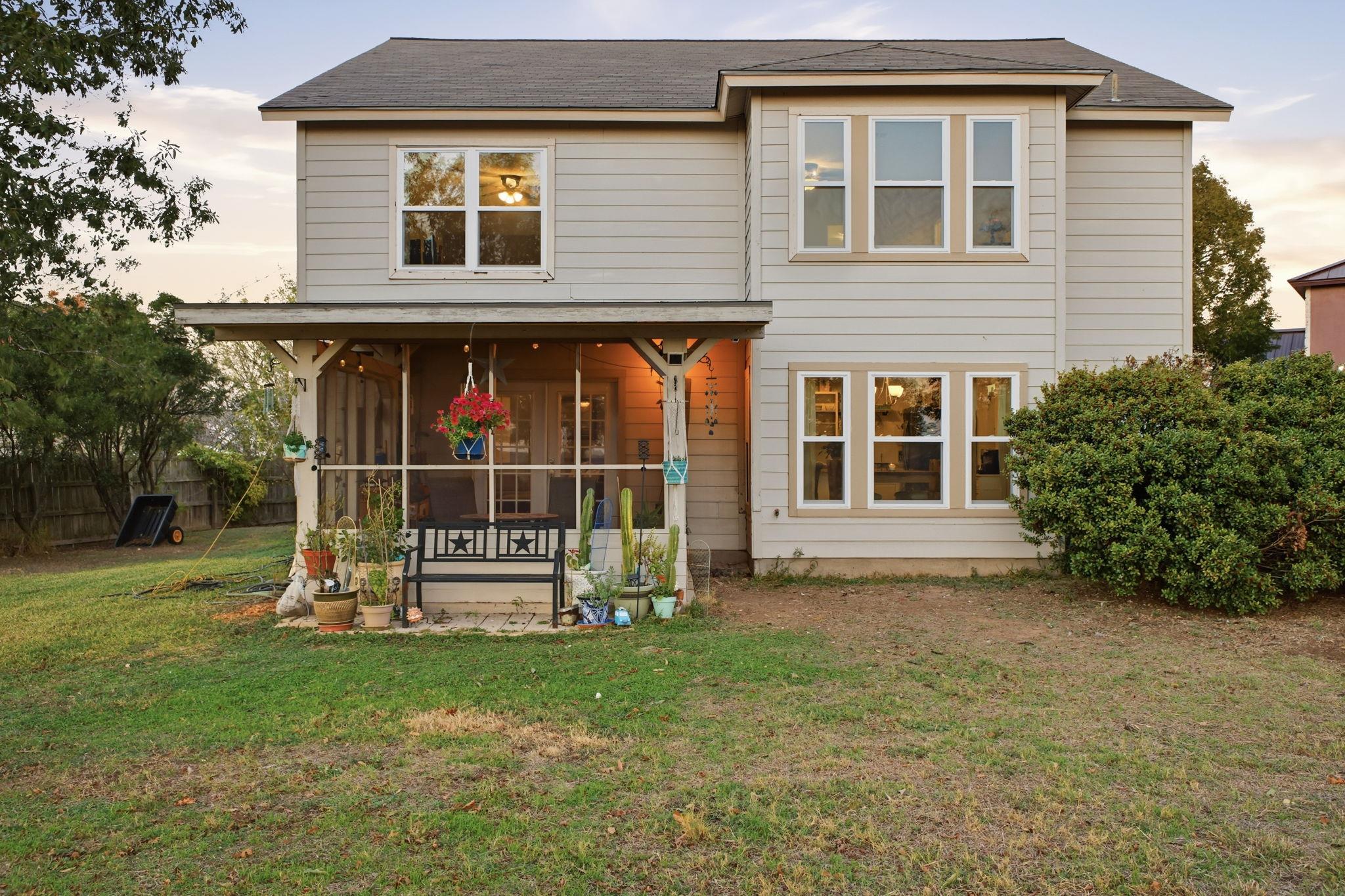 Image 23 of 36 For 4020 Grassland Ln