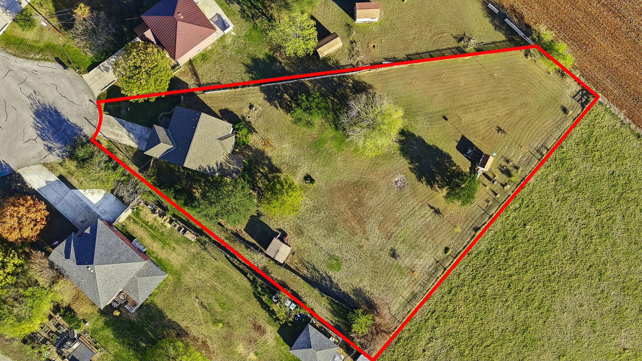 Image 31 of 36 For 4020 Grassland Ln