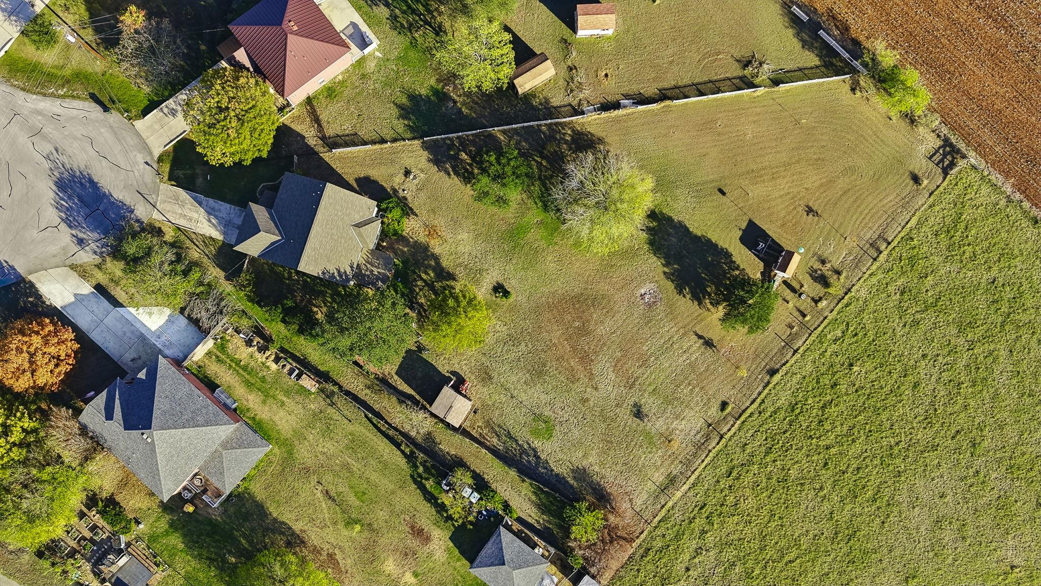 Image 32 of 36 For 4020 Grassland Ln