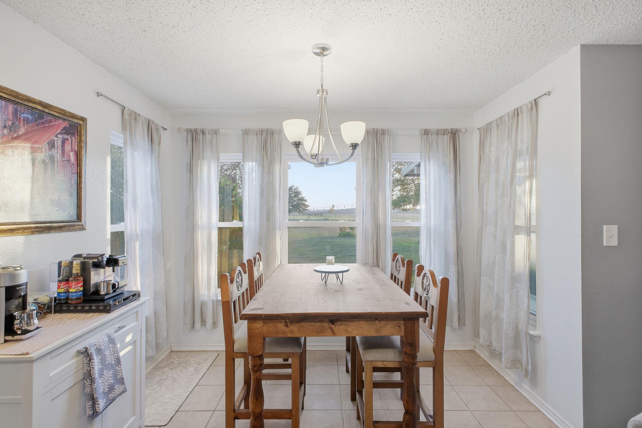 Image 7 of 36 For 4020 Grassland Ln