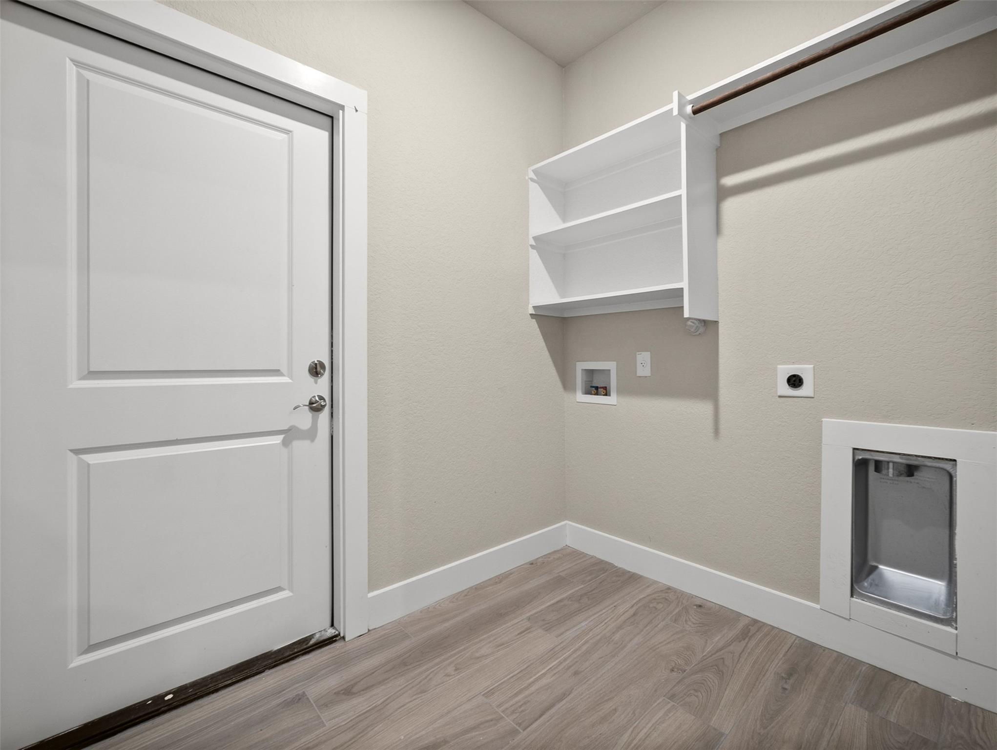 Image 18 of 35 For 5338 Howard St St