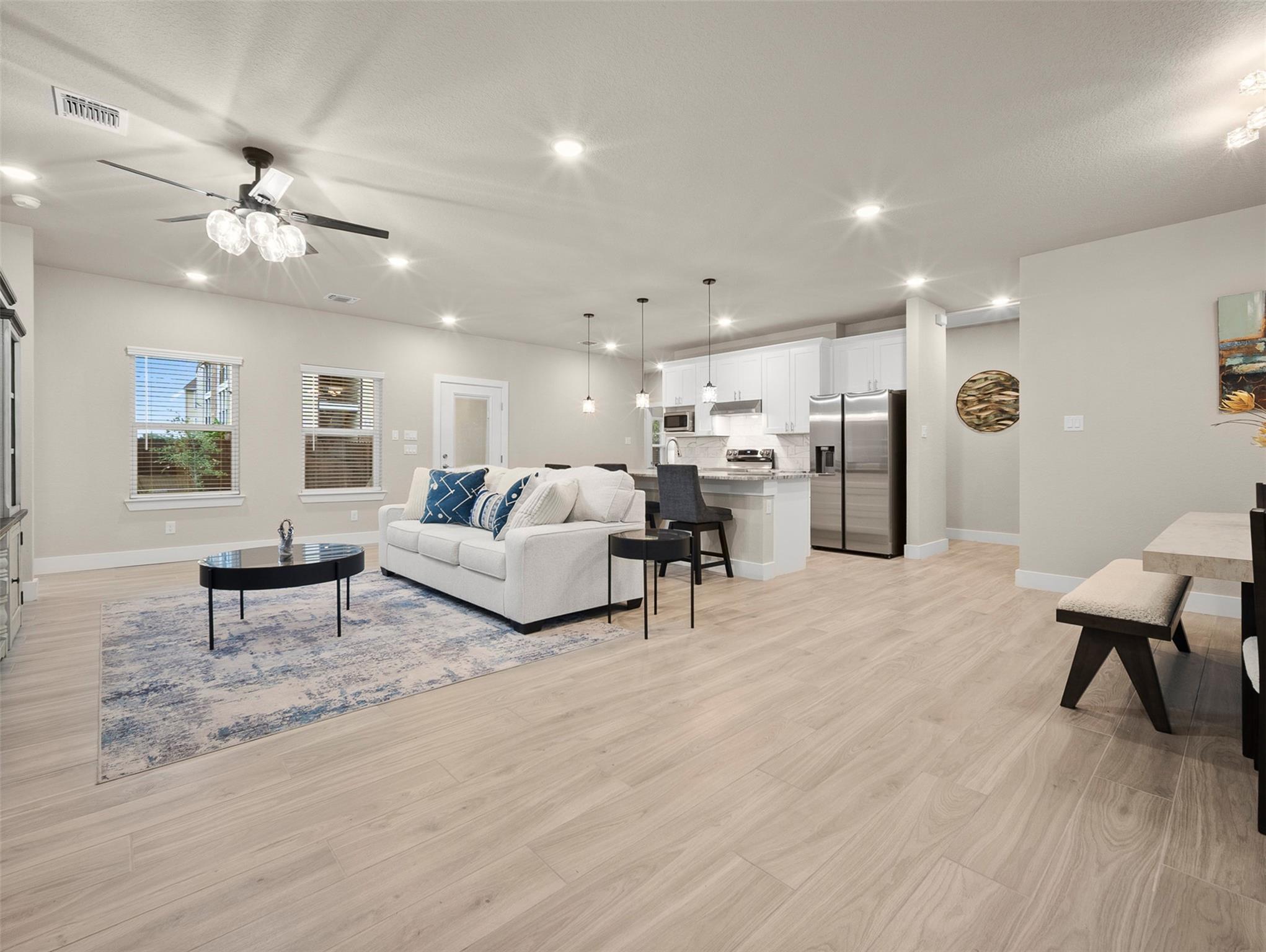 Image 8 of 35 For 5338 Howard St St