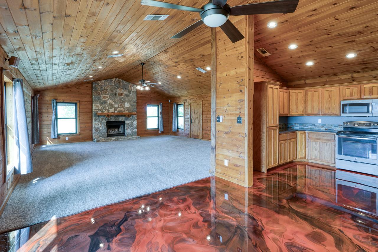 Image 27 of 40 For 800 County Road 126