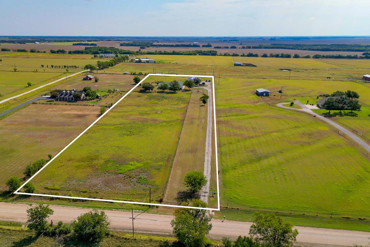 Image 3 of 40 For 800 County Road 126