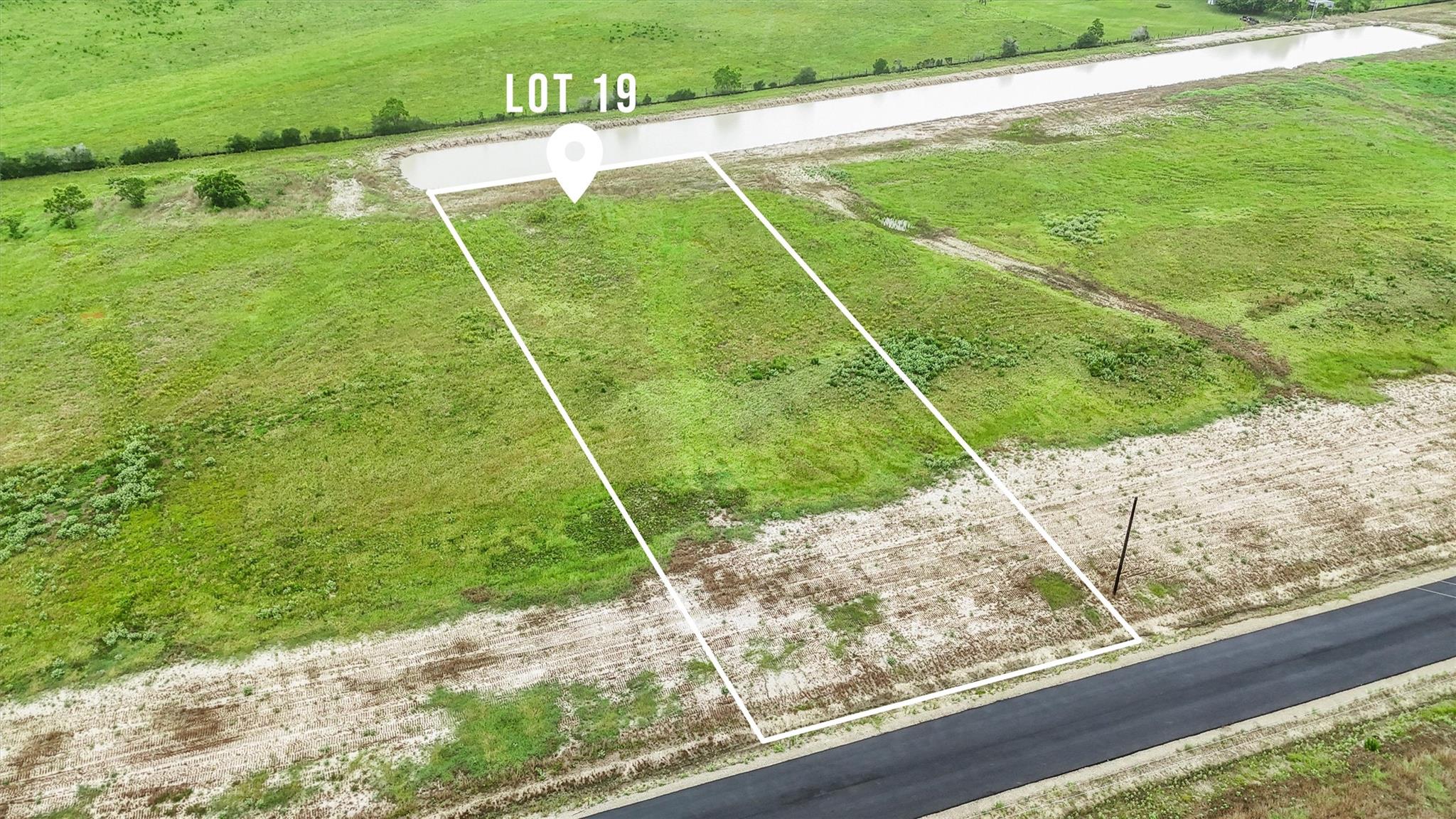 Image 9 of 9 For 1304 Saddleback Dr