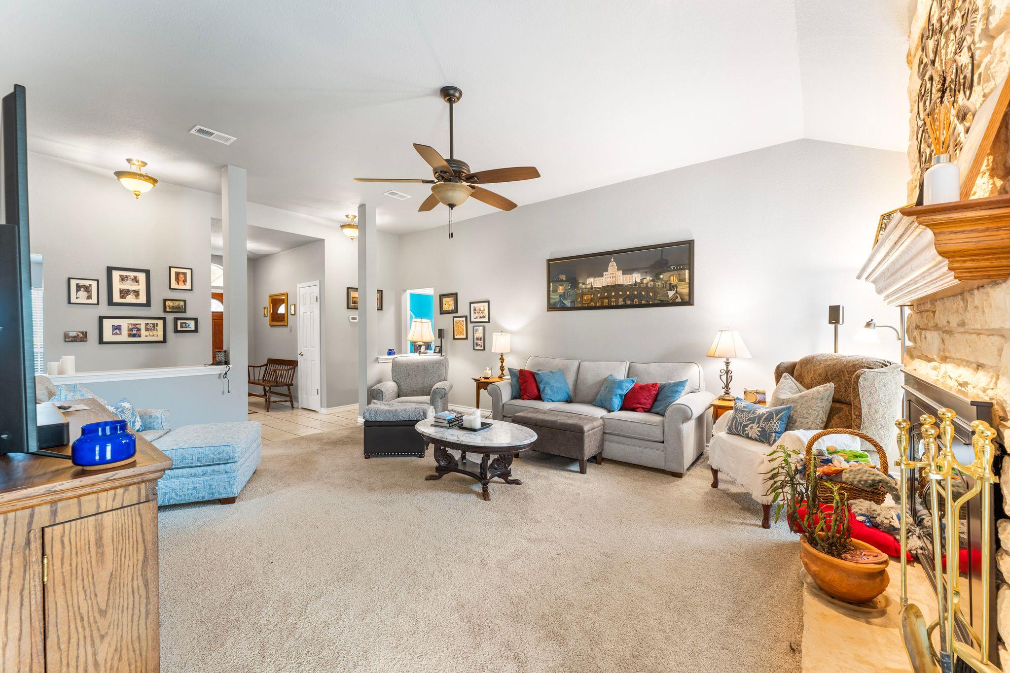 Image 23 of 40 For 221 Breakaway Rd