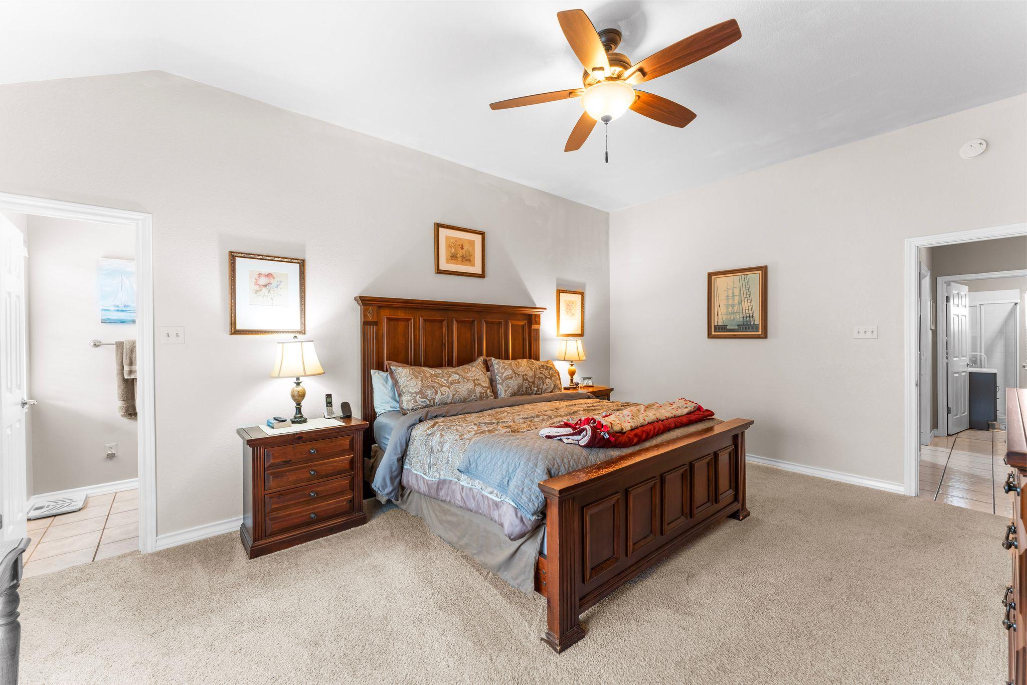 Image 30 of 40 For 221 Breakaway Rd