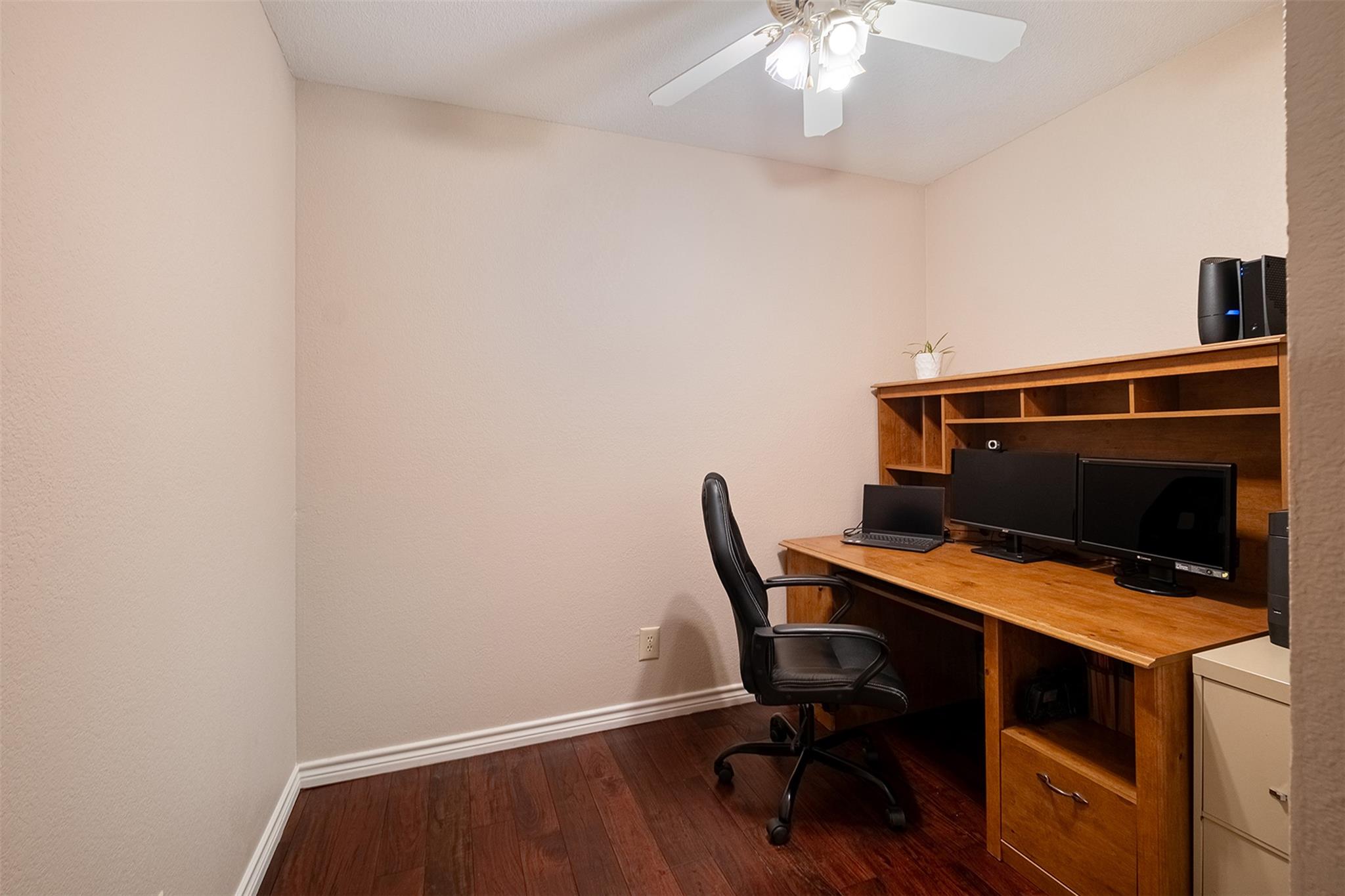 Image 14 of 38 For 280 Sunset Ter