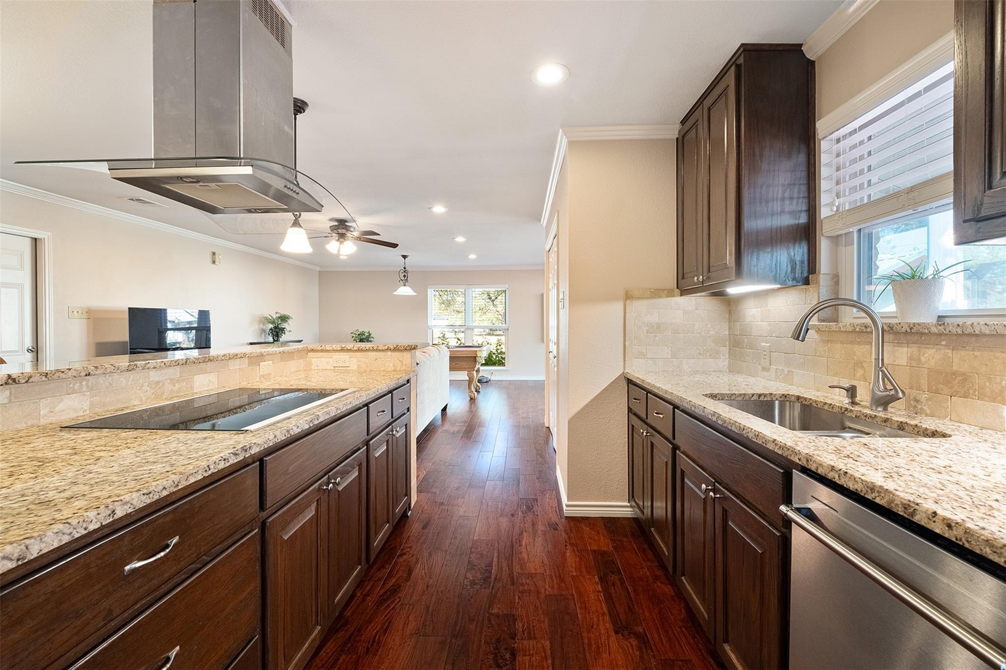 Image 2 of 38 For 280 Sunset Ter