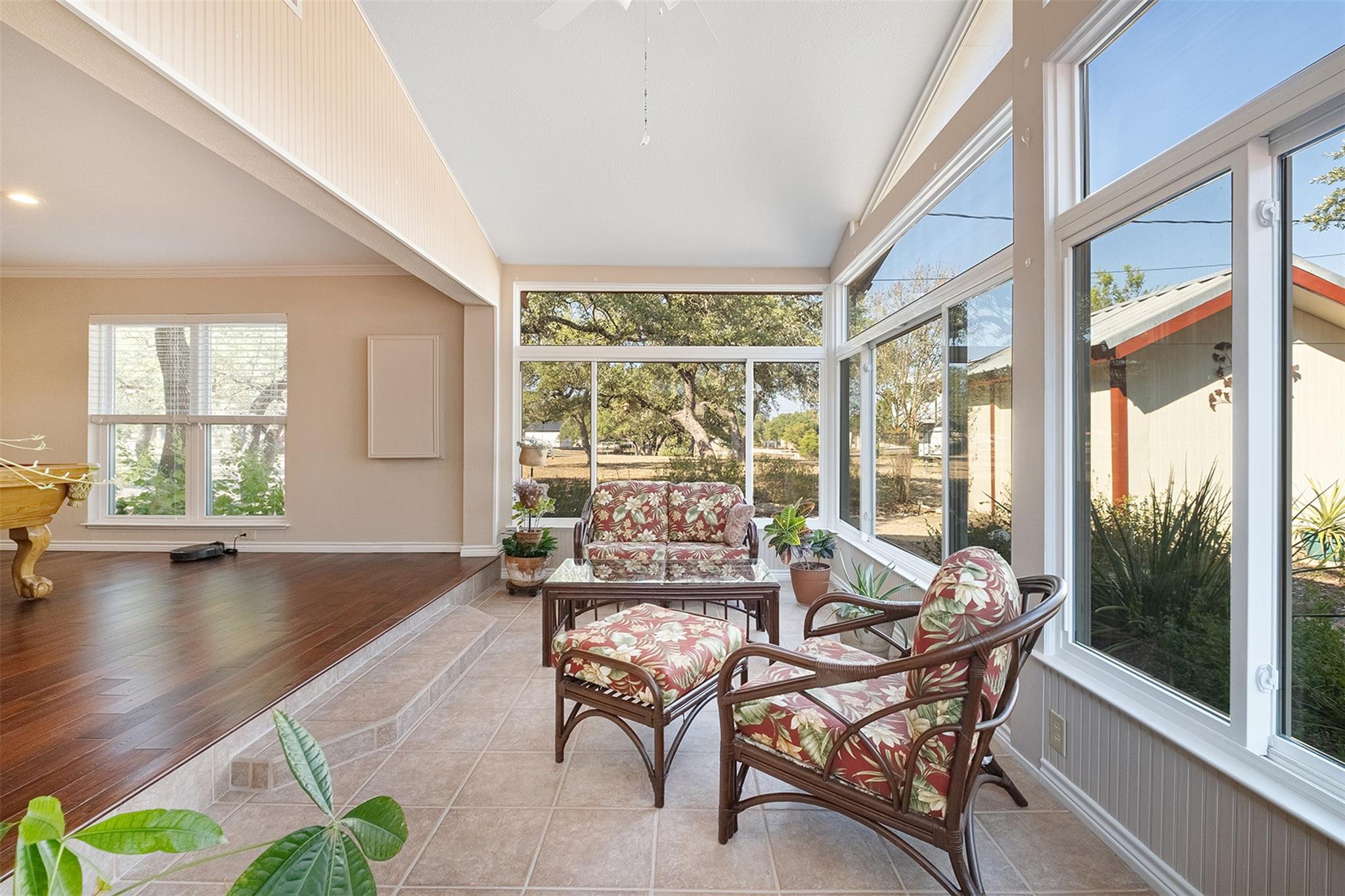 Image 4 of 38 For 280 Sunset Ter