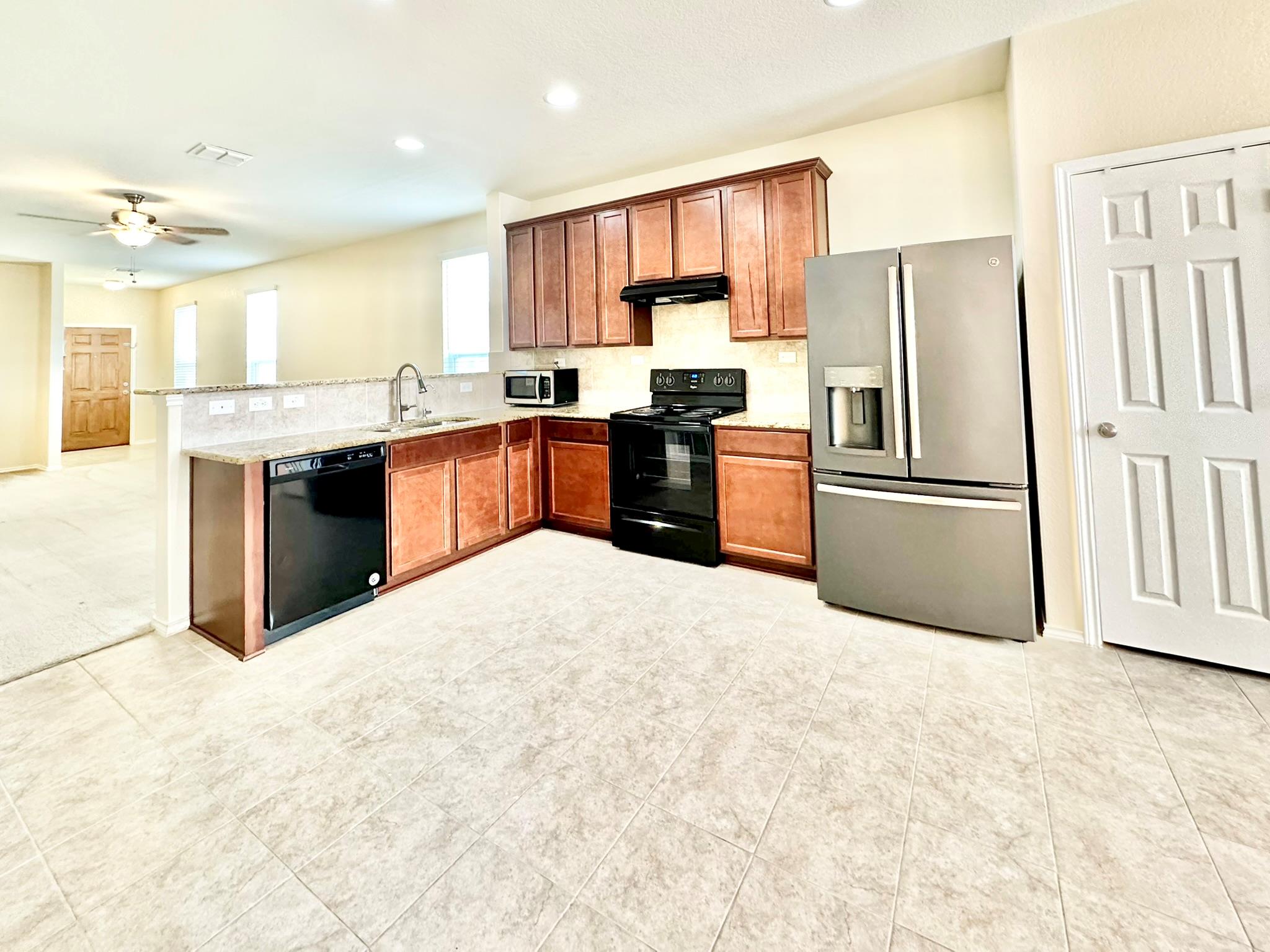 Image 14 of 23 For 339 Mistflower