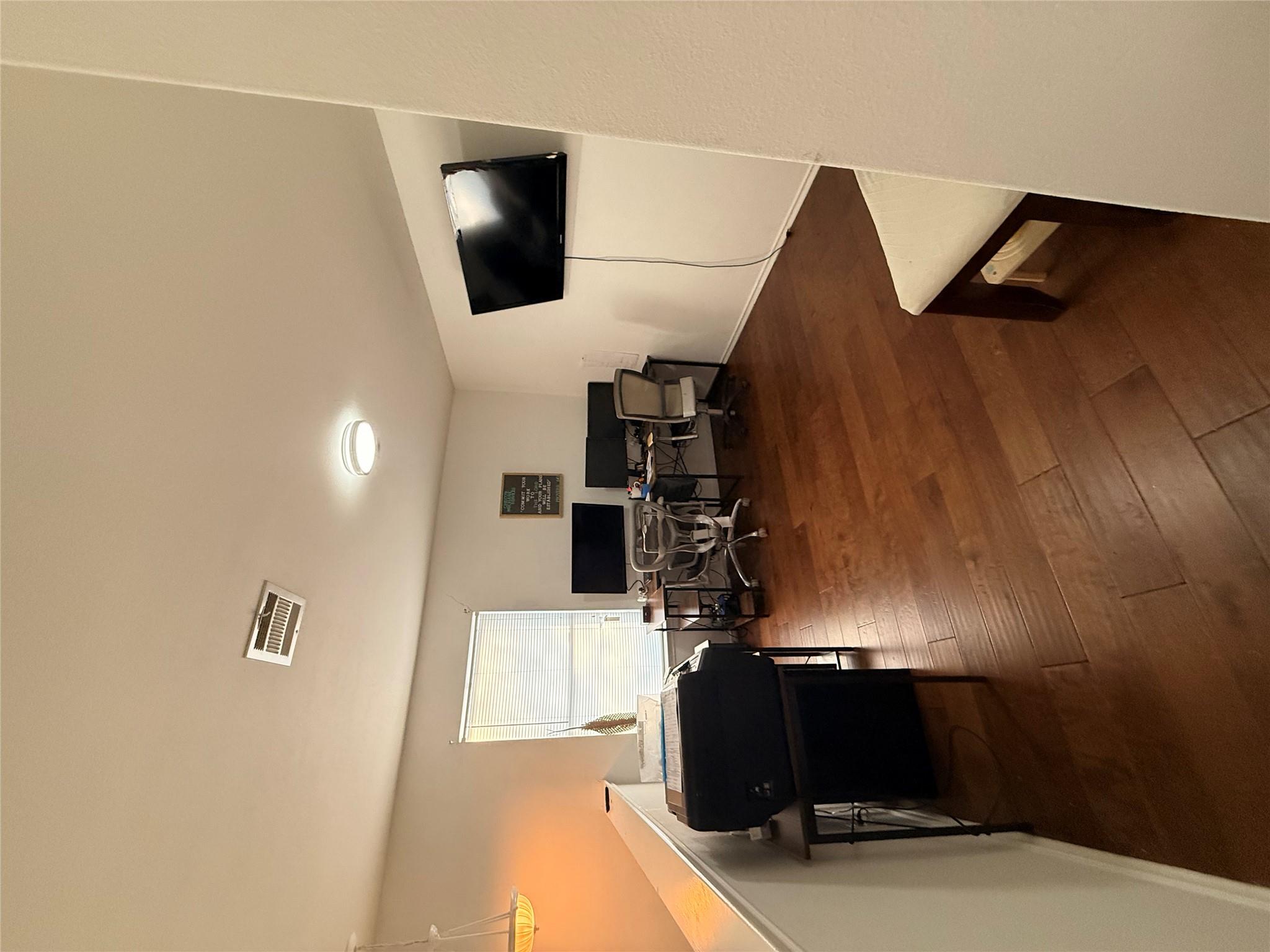 Image 23 of 40 For 3254 Swallow Pointe