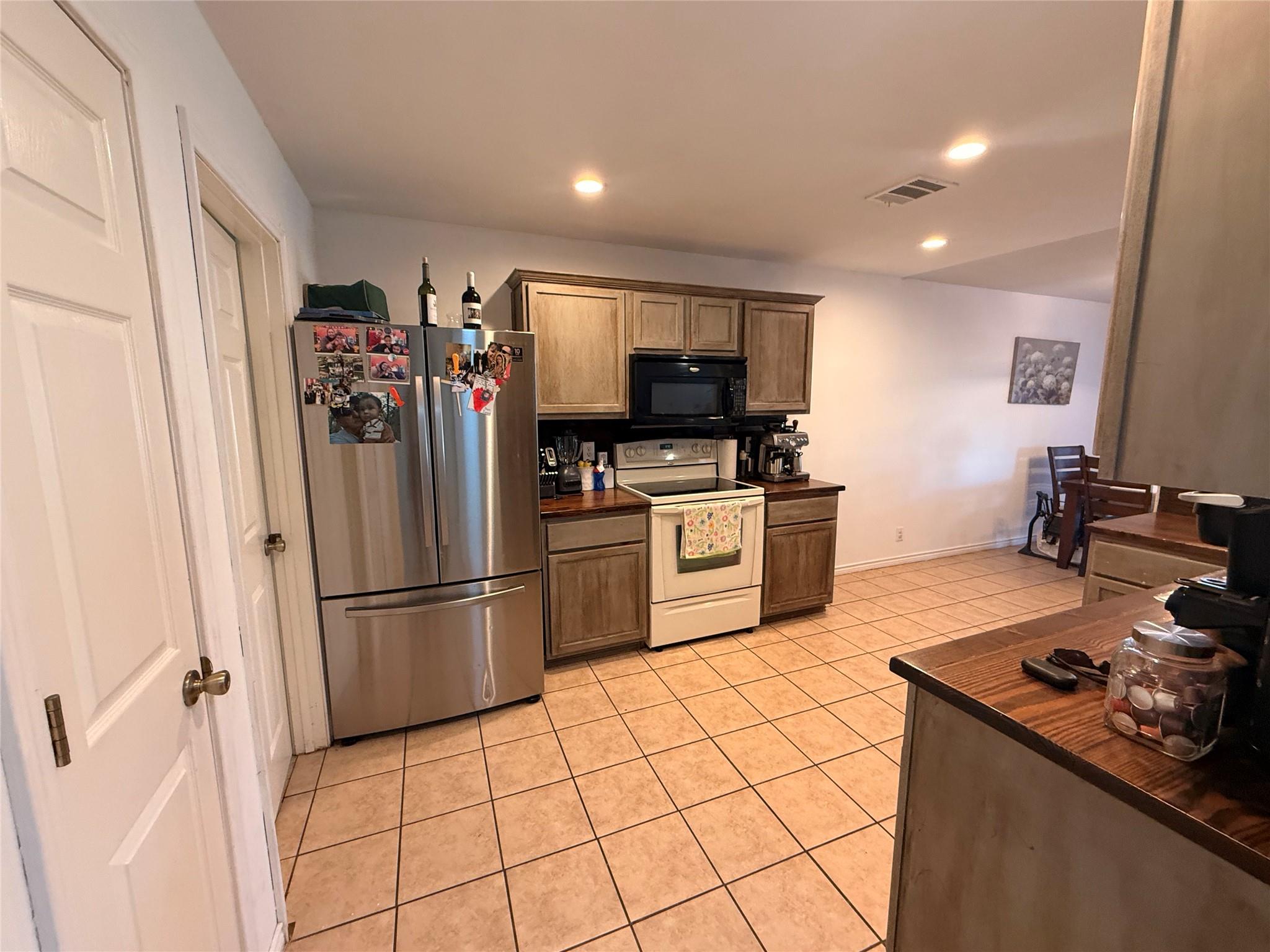 Image 7 of 40 For 3254 Swallow Pointe