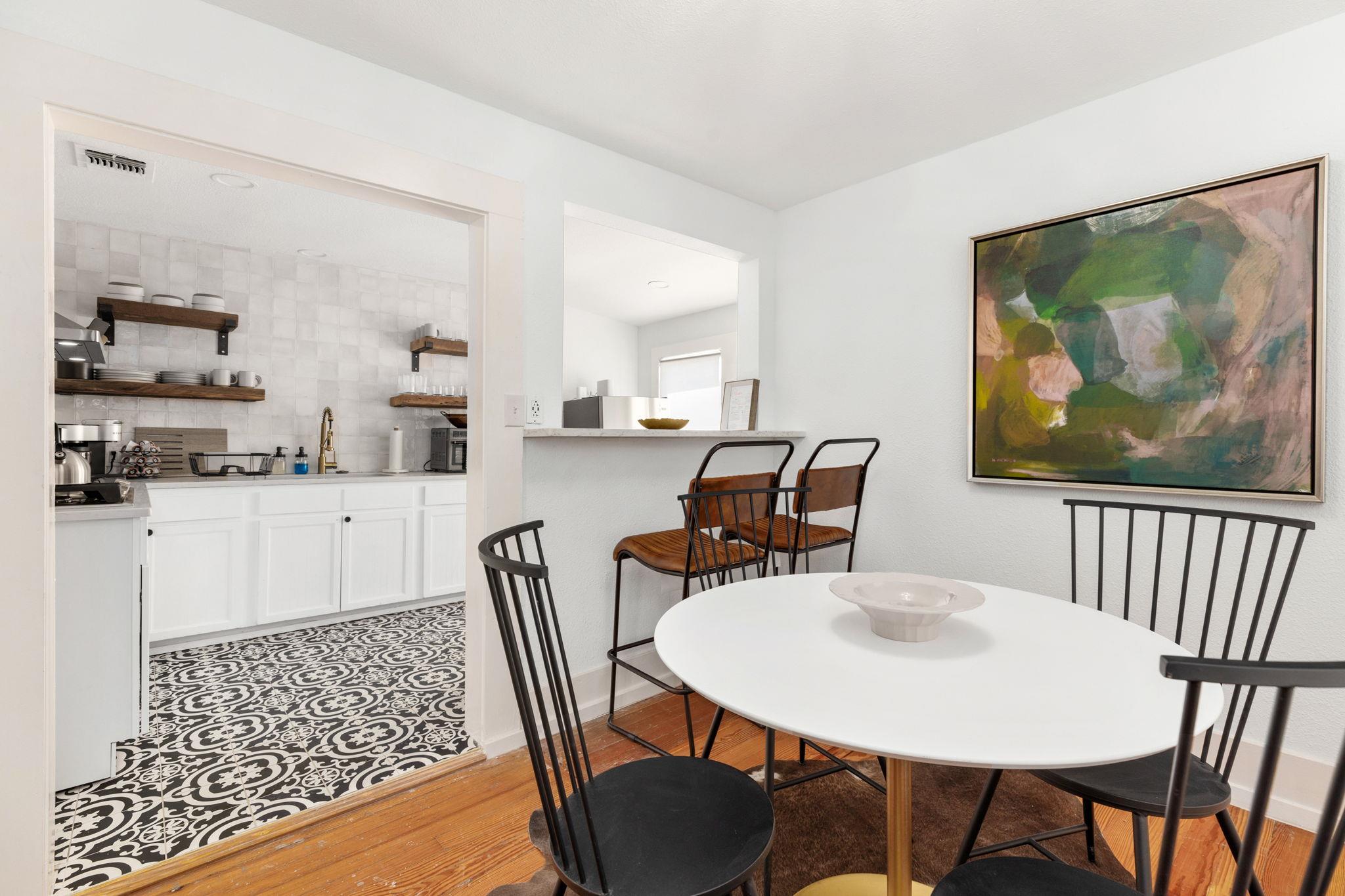 Image 7 of 17 For 110 Craig Pl 2