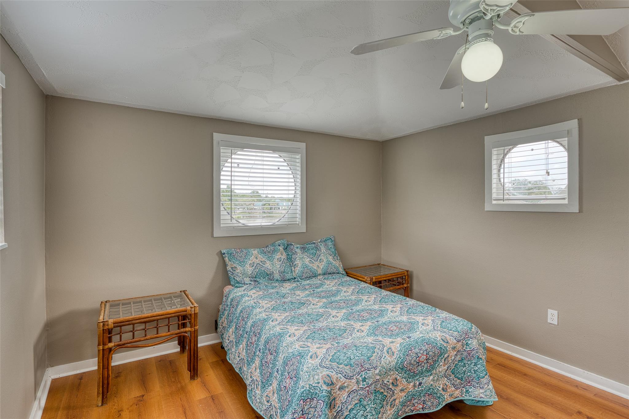 Image 20 of 37 For 815 County Road 126