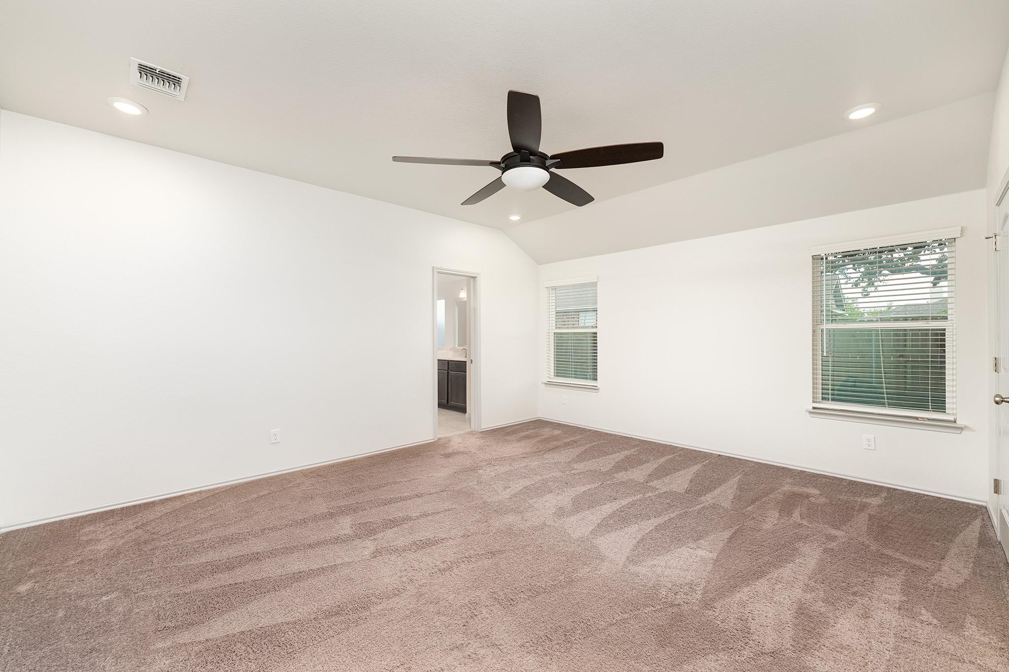 Image 21 of 38 For 2518 Gail Dr