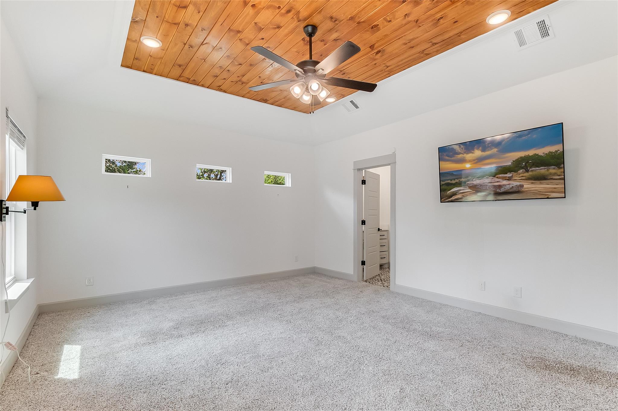 Image 13 of 34 For 825 County Road 3152