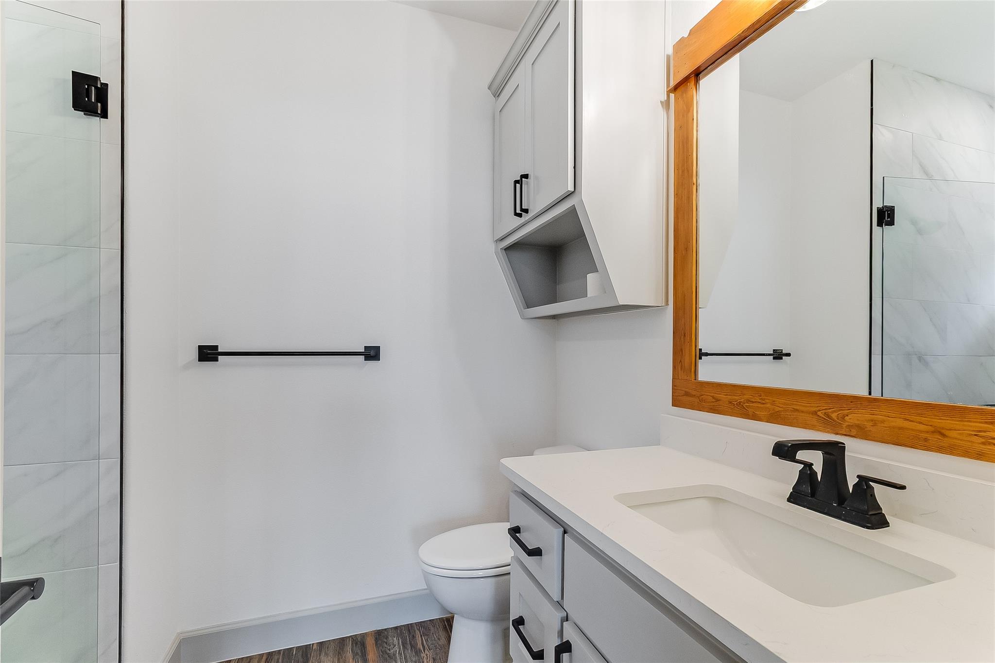 Image 24 of 34 For 825 County Road 3152