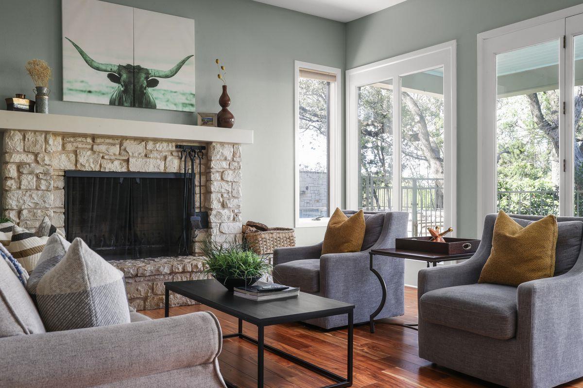 Image 10 of 30 For 2605 Stratford Dr