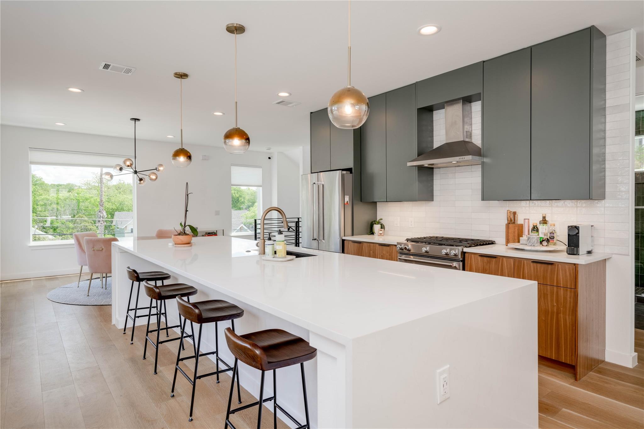 Details for 1208 Luna St 1, Austin, TX 78721