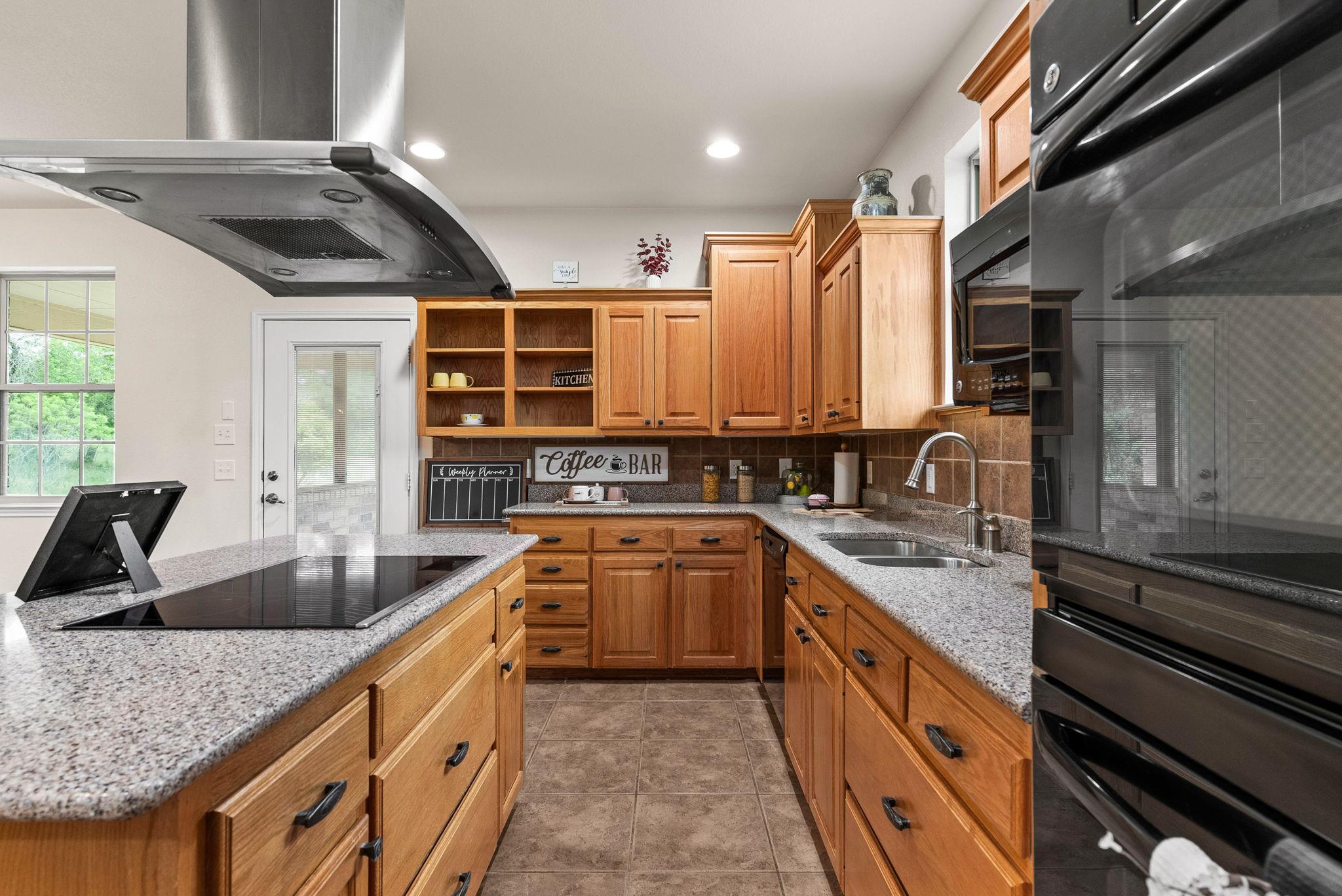 Image 15 of 38 For 2800 Lomas Rodando Calzada Rd