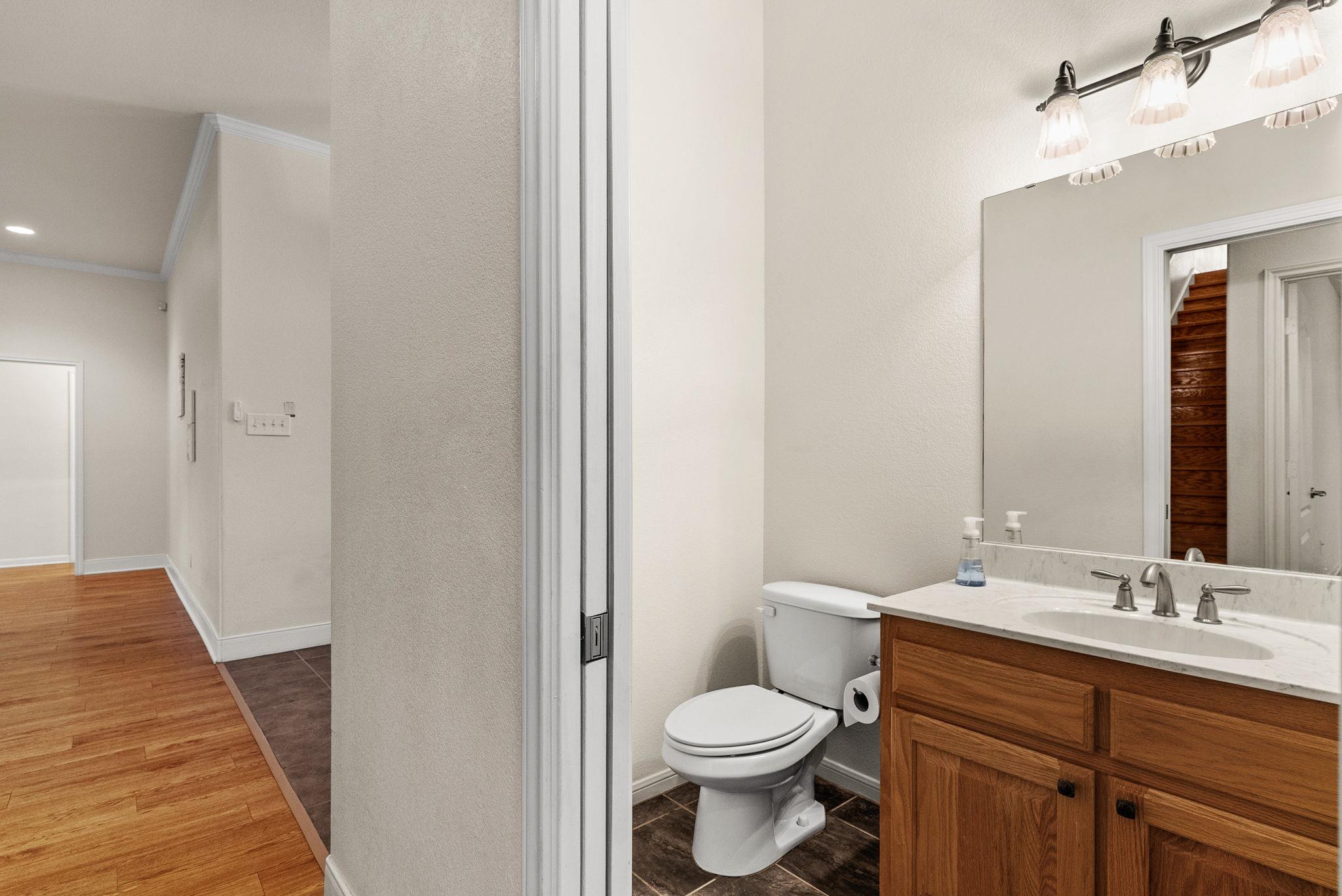 Image 20 of 38 For 2800 Lomas Rodando Calzada Rd