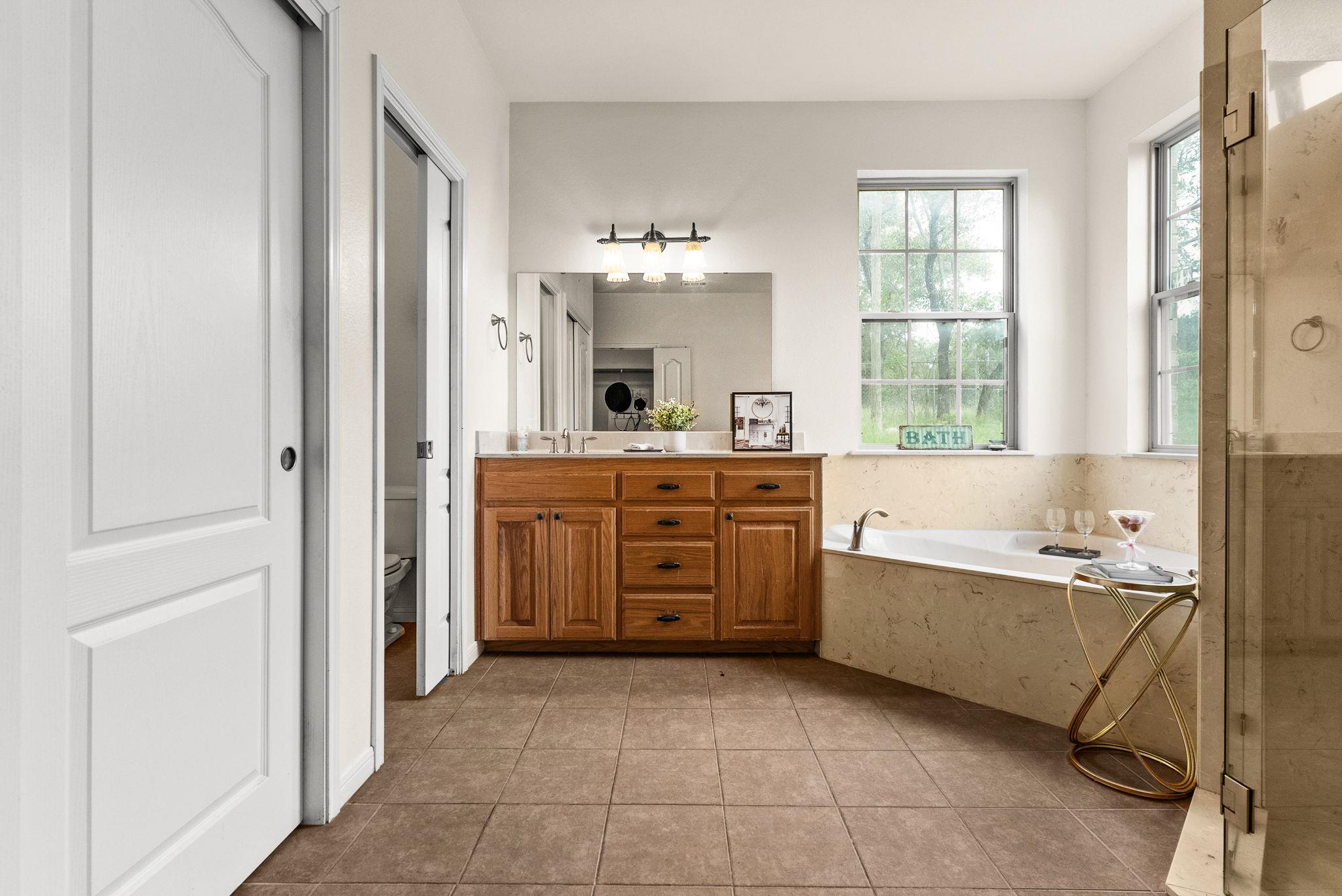 Image 26 of 38 For 2800 Lomas Rodando Calzada Rd