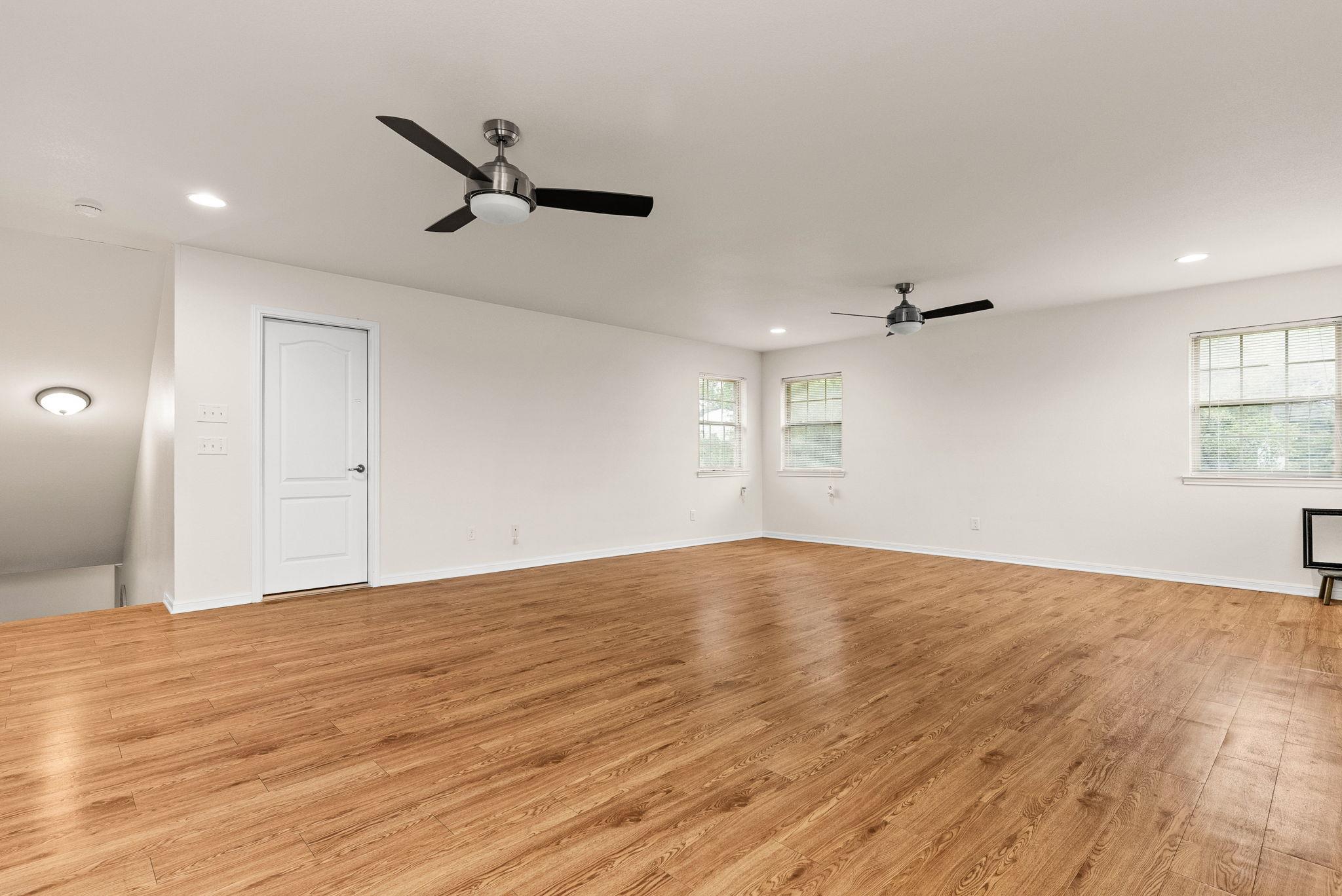 Image 32 of 38 For 2800 Lomas Rodando Calzada Rd