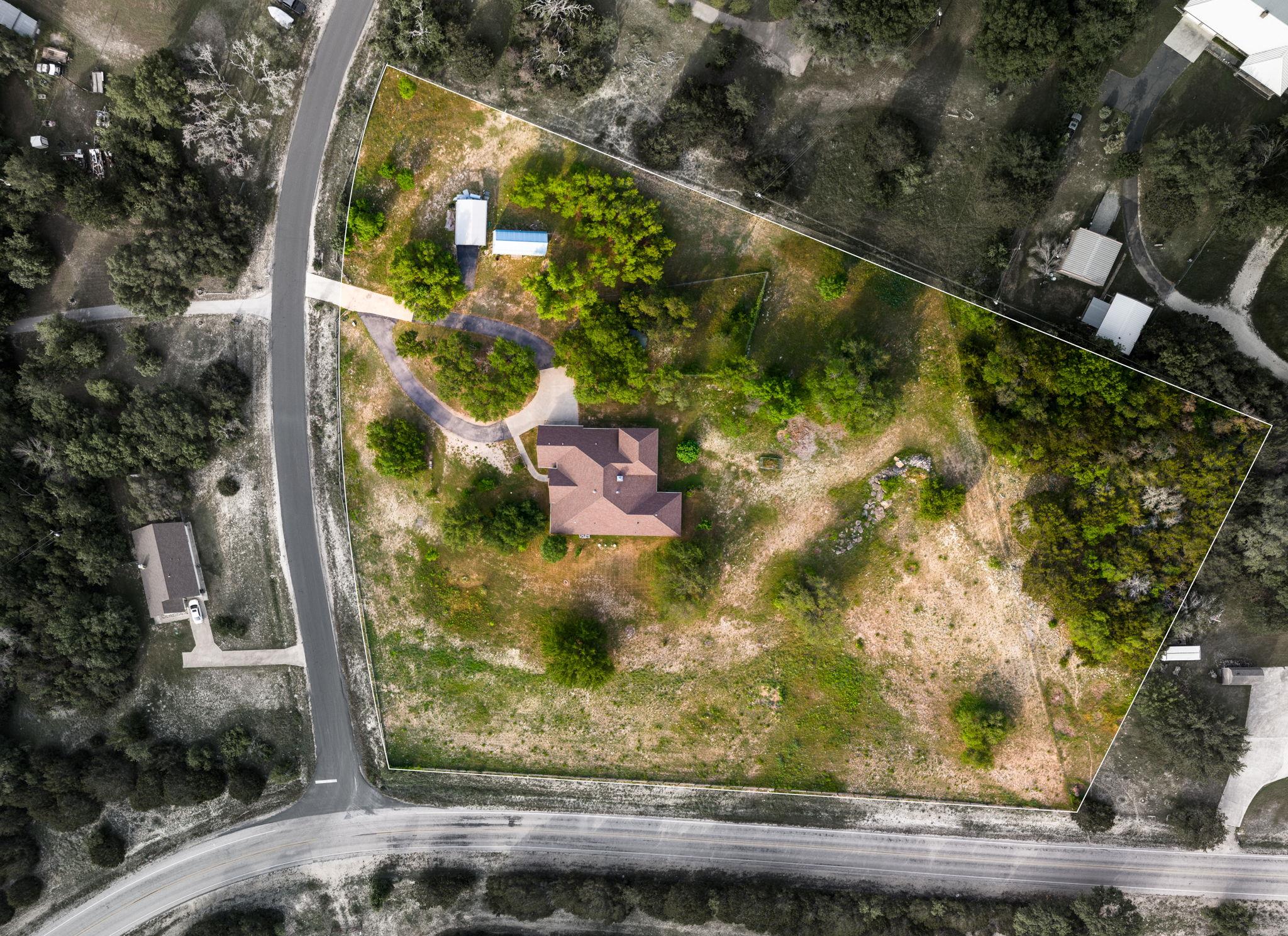 Image 35 of 38 For 2800 Lomas Rodando Calzada Rd