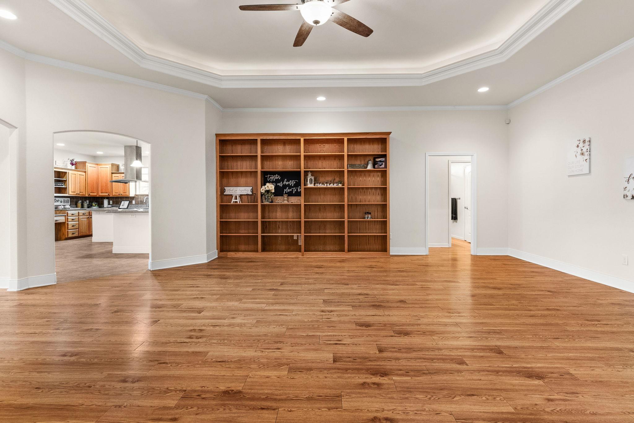 Image 7 of 38 For 2800 Lomas Rodando Calzada Rd