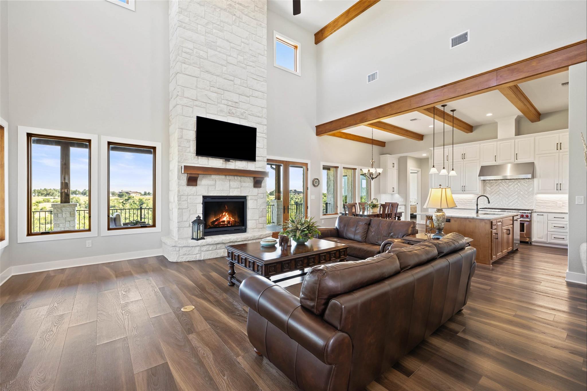 Image 6 of 40 For 234 Elk Run Cv