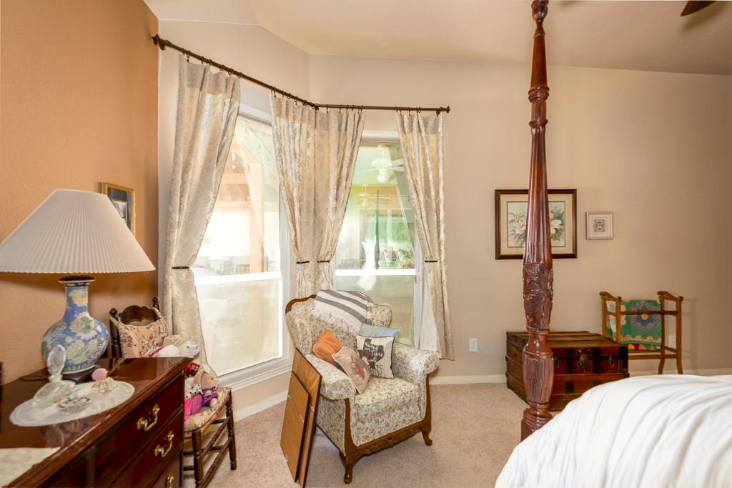 Image 10 of 40 For 2263 Stratford Grace