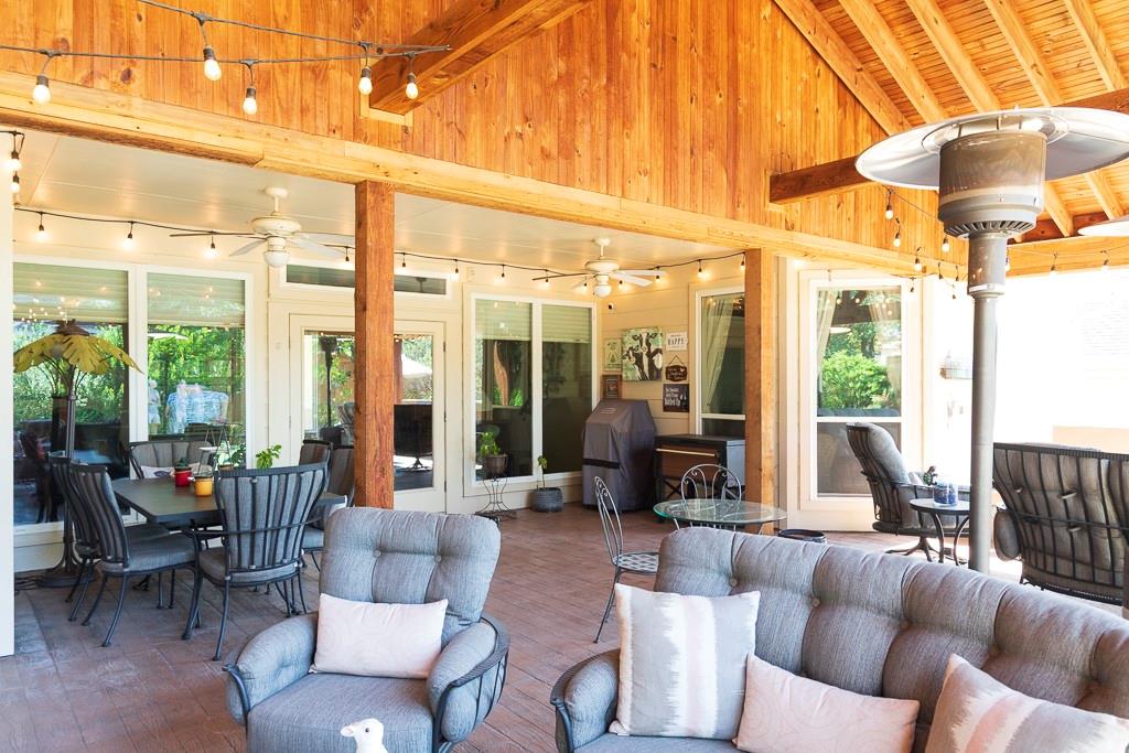 Image 33 of 40 For 2263 Stratford Grace