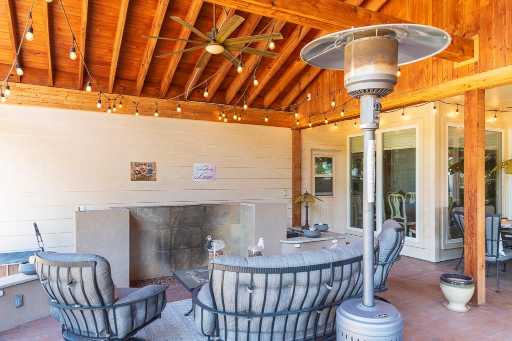 Image 35 of 40 For 2263 Stratford Grace