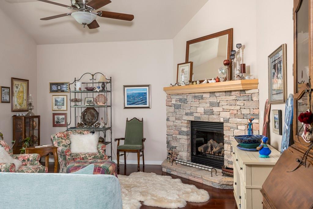 Image 6 of 40 For 2263 Stratford Grace