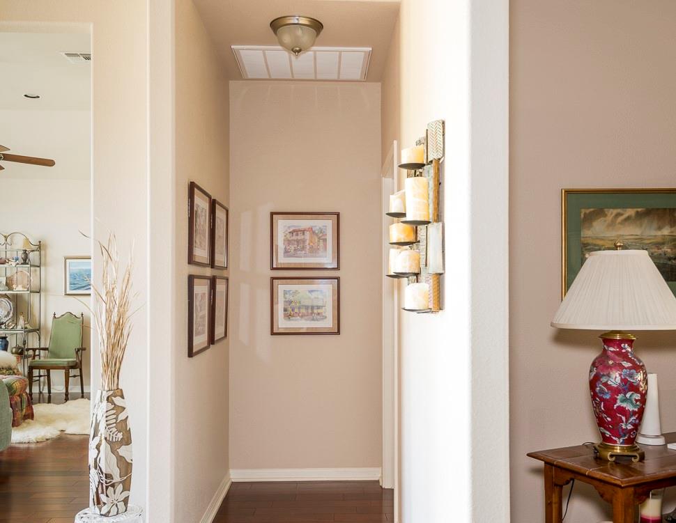 Image 8 of 40 For 2263 Stratford Grace