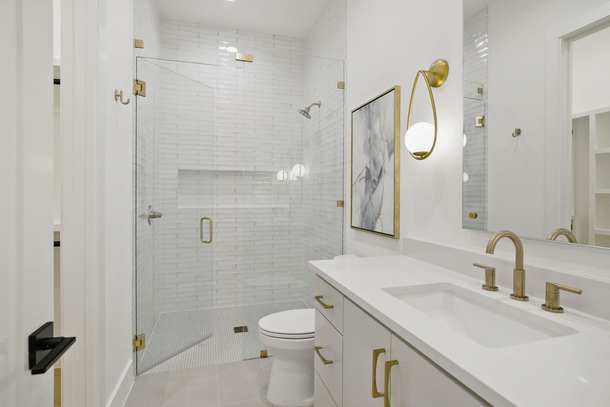 Image 23 of 33 For 7009 Daugherty